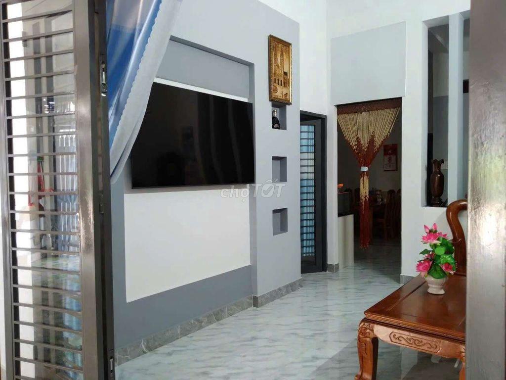 gia đình đi nước ngoài, cần bán gấp nhà