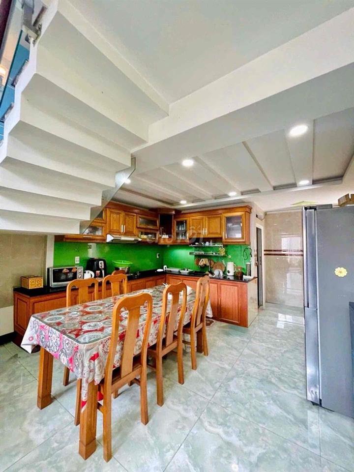 🏡 NHÀ 5 TẦNG – 74M²– SÁT SÂN BAY – XE TẢI ĐẬU CỬA – 10.5 TỶ TL