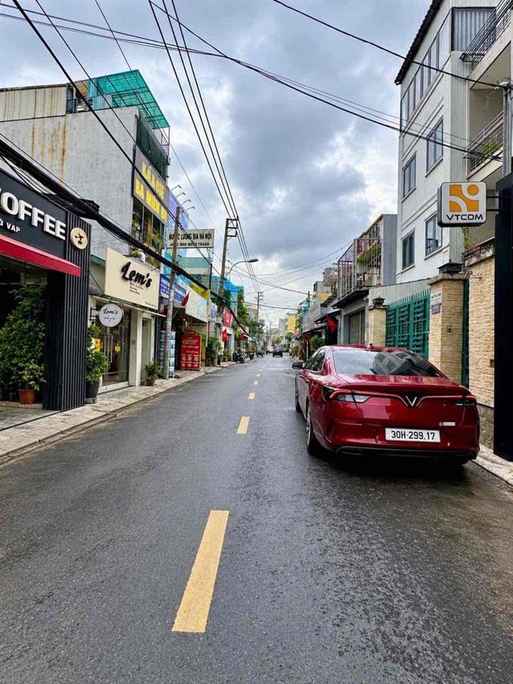 🏡 NHÀ 5 TẦNG – 74M²– SÁT SÂN BAY – XE TẢI ĐẬU CỬA – 10.5 TỶ TL