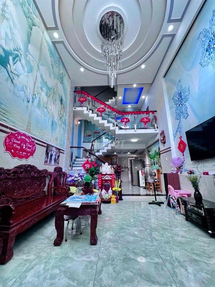 🏡 NHÀ 5 TẦNG – 74M²– SÁT SÂN BAY – XE TẢI ĐẬU CỬA – 10.5 TỶ TL