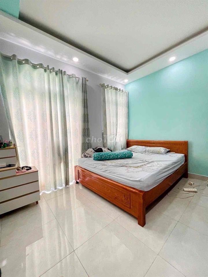 🏡 NHÀ 5 TẦNG – 74M²– SÁT SÂN BAY – XE TẢI ĐẬU CỬA – 10.5 TỶ TL