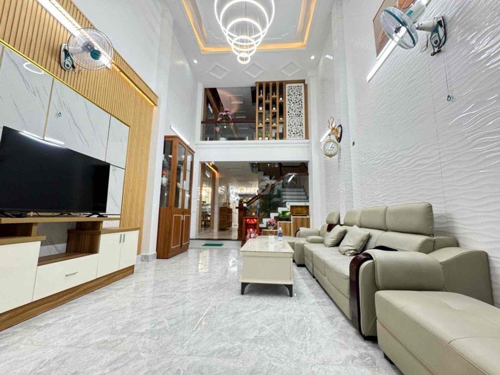 🏡 NHÀ 5 TẦNG – HẺM XE TẢI 6M – 88M² – THANG MÁY – CHỈ 9.7 TỶ TL