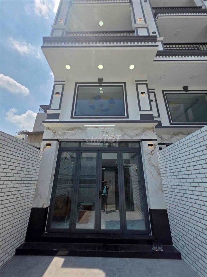 🔥 NHÀ MỚI 5 TẦNG – THANG MÁY – HXH QUAY ĐẦU – SAU LƯNG EMART PHAN VĂN