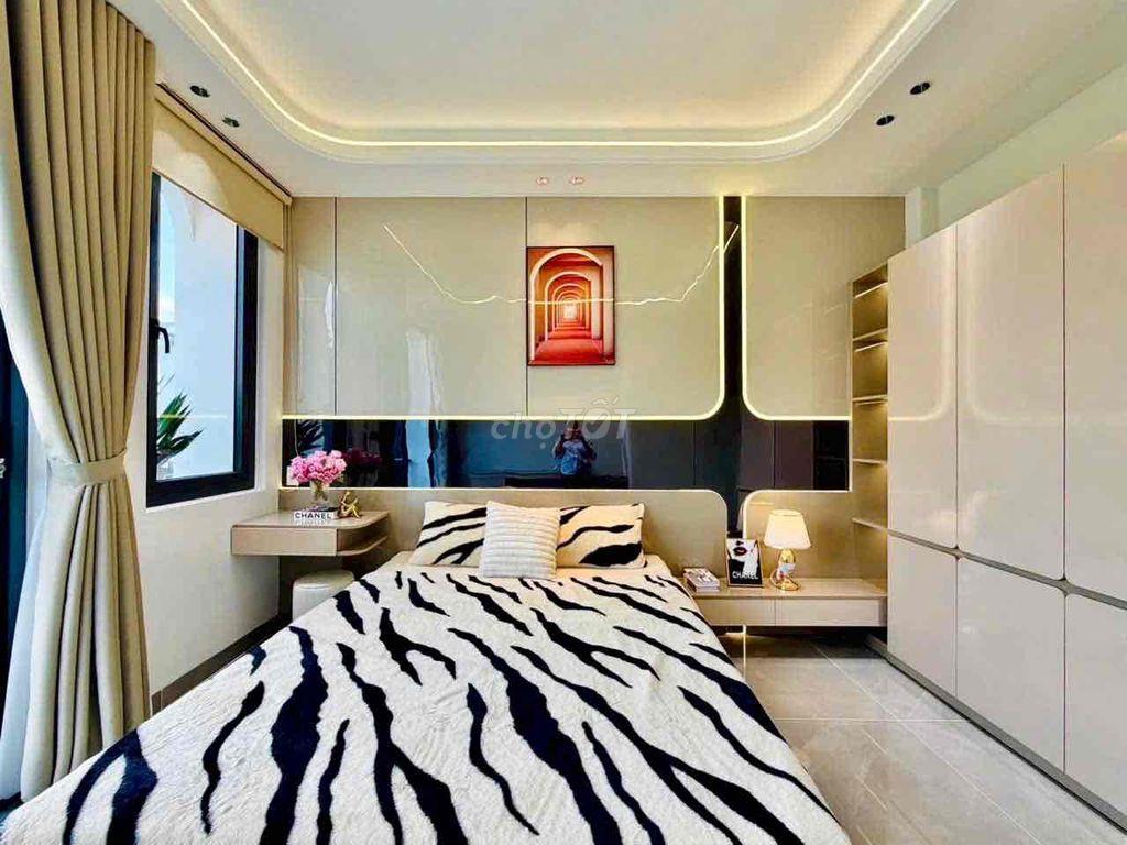 NHÀ 5 TẦNG – NGANG 6.7M  – GẦN LOTTE NGUYỄN VĂN LƯỢNG