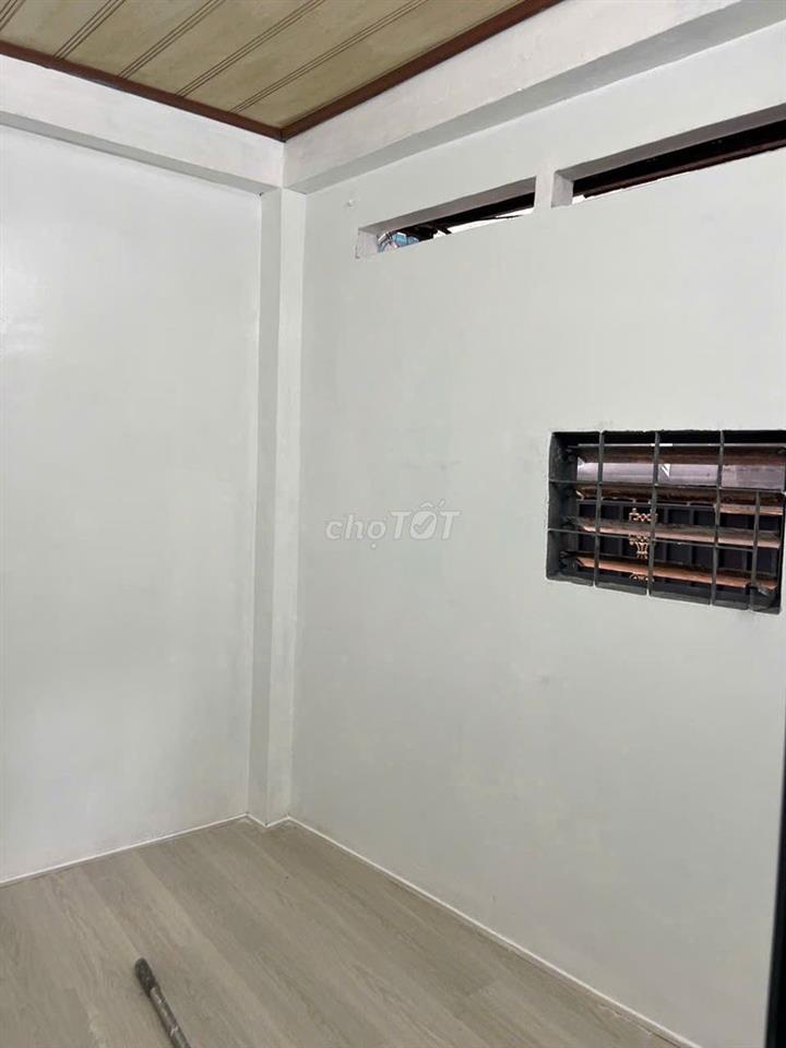 CHO THUÊ NHÀ NGUYÊN CĂN – TRUNG TÂM QUẬN 3, SÁT GA SÀI GÒN