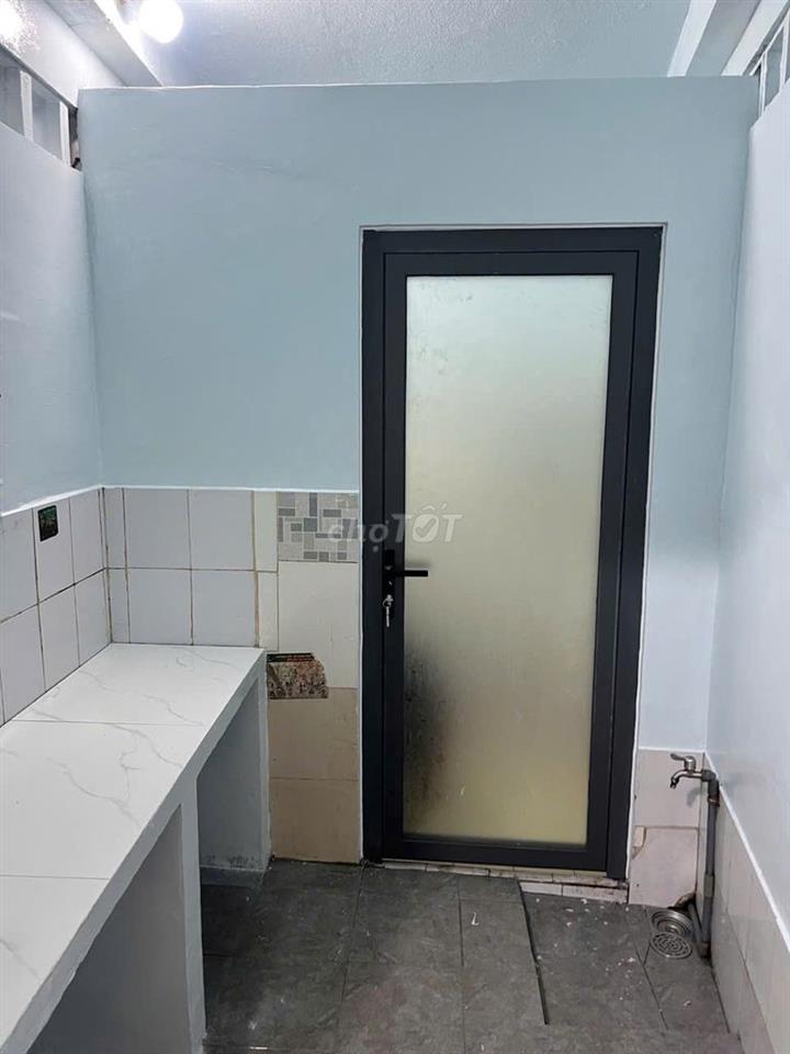 CHO THUÊ NHÀ NGUYÊN CĂN – TRUNG TÂM QUẬN 3, SÁT GA SÀI GÒN