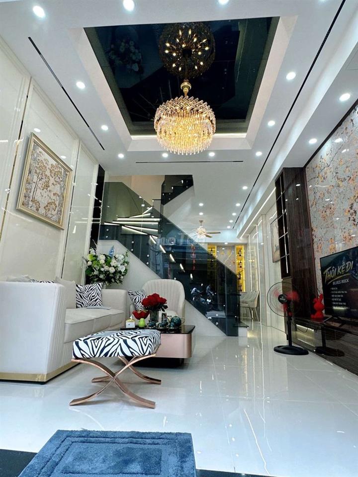 Nhà Mới Đẹp ôtô nhỏ đỗ cửa full nội thất chỉ việc kéo vali đến ở
