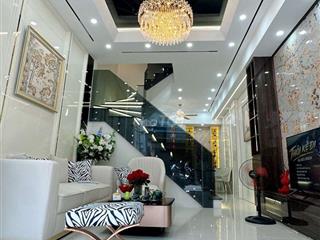 Nhà Mới Đẹp ôtô nhỏ đỗ cửa full nội thất chỉ việc kéo vali đến ở