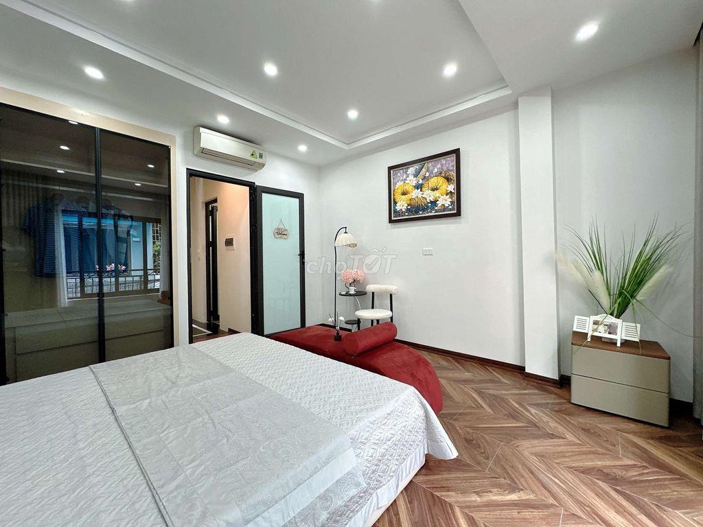 Nhà Mới Đẹp ôtô nhỏ đỗ cửa full nội thất chỉ việc kéo vali đến ở