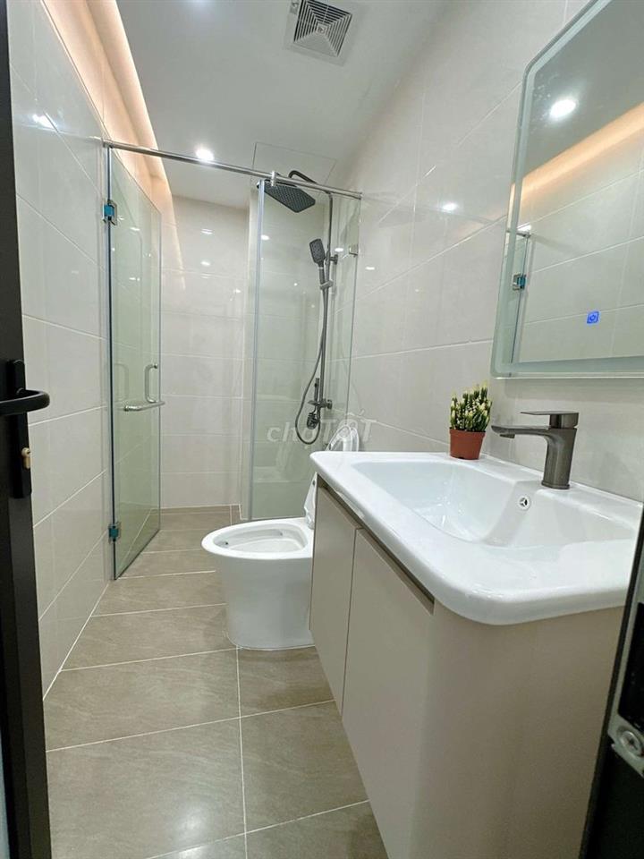 Nhà Mới Đẹp ôtô nhỏ đỗ cửa full nội thất chỉ việc kéo vali đến ở