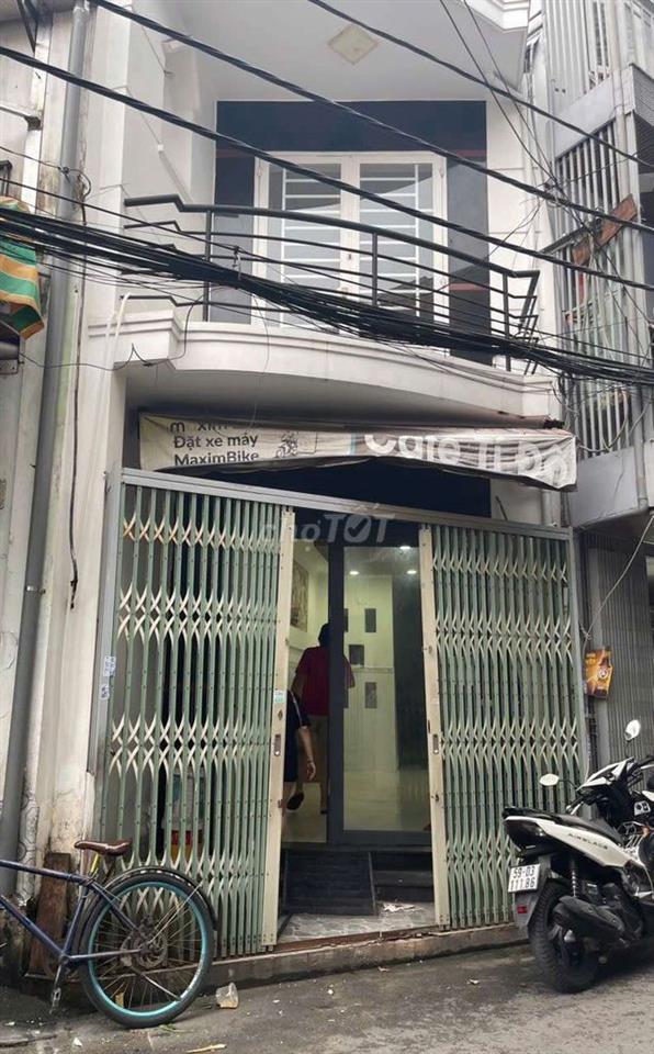 MB  F11, QTB
- DT: 3x13m , 
- nhà mới, lâu dài