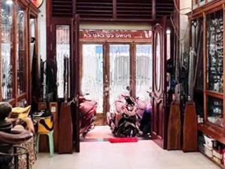 DT : 4 x 18m , 4tang , 4ph 3wc- MT Sơn Hưng - GIÁ : 17,5tr