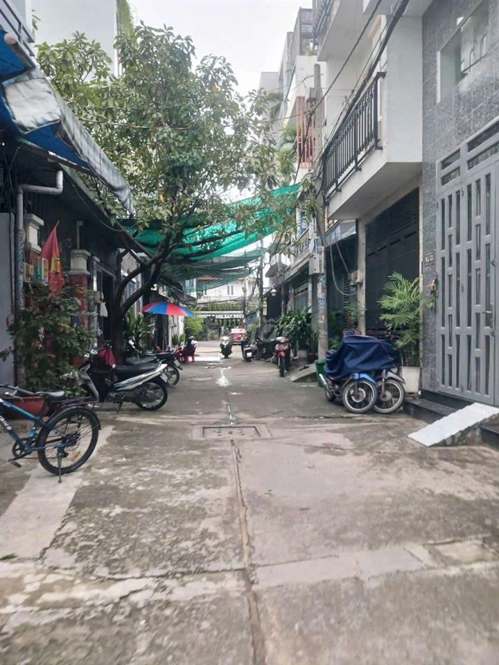 Đất 2 mặt tiền HXH 5x14m gần siêu thị Aeon mall Tân Phú  nhỉnh 4 tỷ 