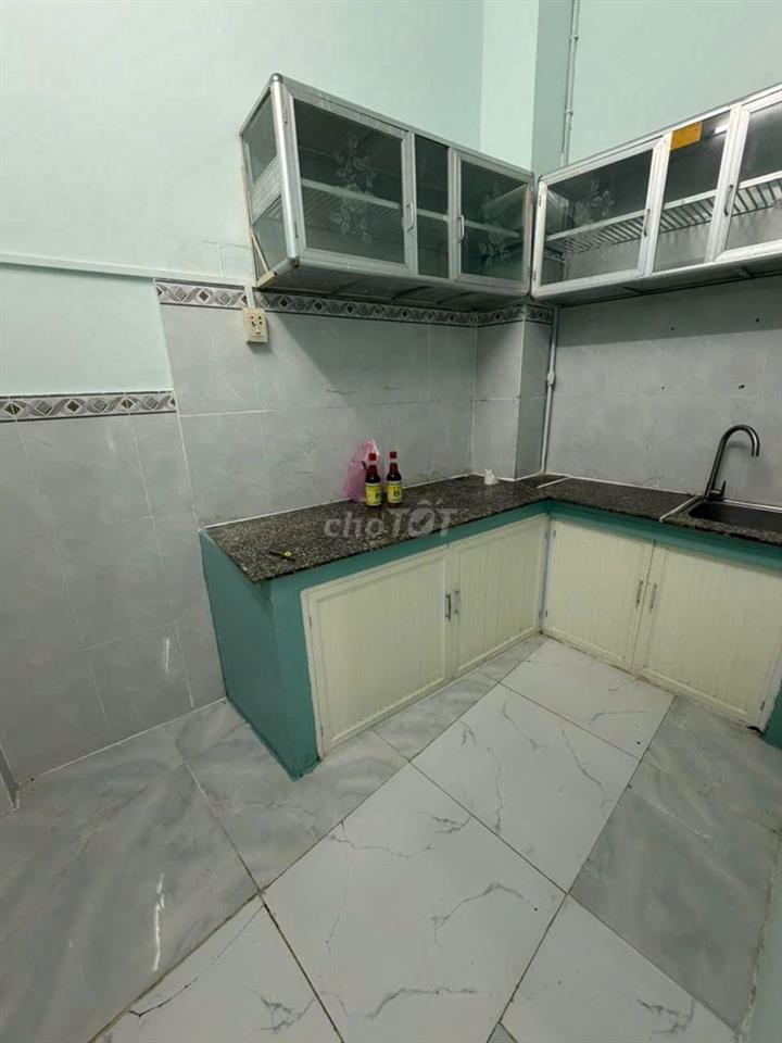 Nhà full nội thất tại Lê Văn Lương – 1PN, 2WC – Giá 10 triệu