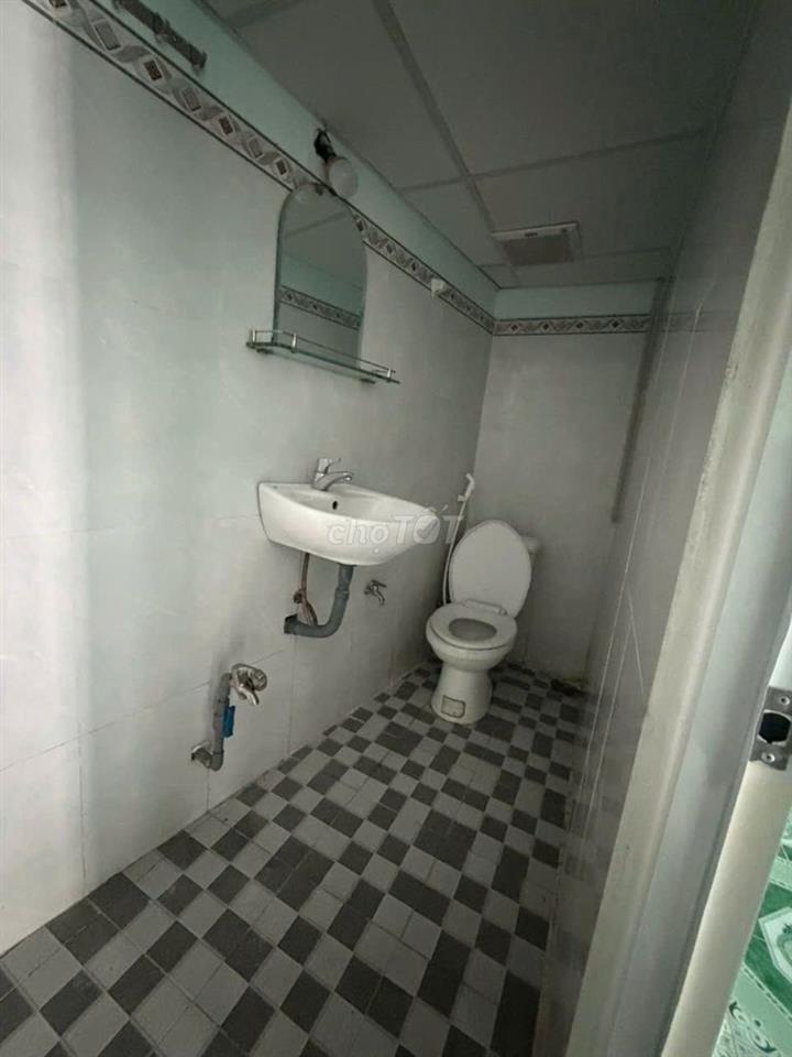 Nhà full nội thất tại Lê Văn Lương – 1PN, 2WC – Giá 10 triệu