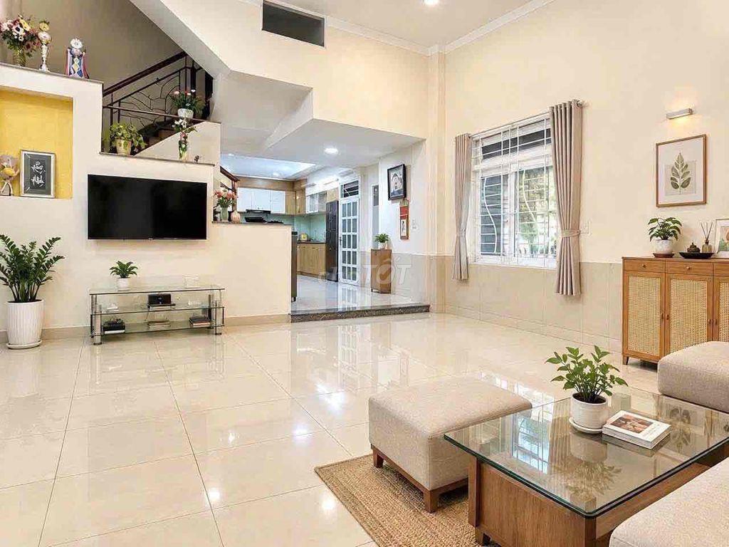 TÔI CẦN BÁN NHÀ NGUYỄN THÔNG,P.9,QUẬN 3-GIÁ:5.75TỶ/60M2 (5x12M) KD 27T