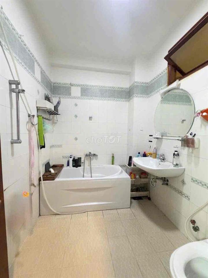 KẸT TIỀN CẦN BÁN NHÀ TRẦN NHÂN TÔN,QUẬN 10-GIÁ:4.85TỶ/56M2 (4x14M)