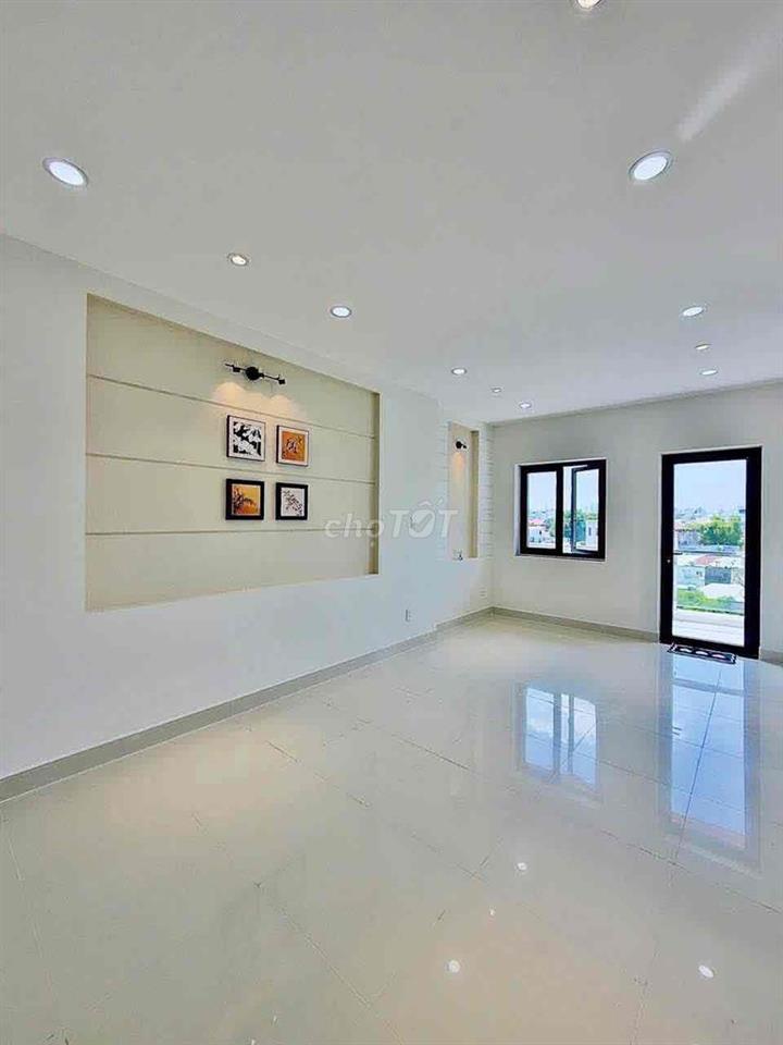 TÔI CẦN BÁN NHÀ LÝ CHÍNH THẮNG,QUẬN 3-GIÁ:6.1TỶ/63M2 (4.5x14M) CÓ SỔ