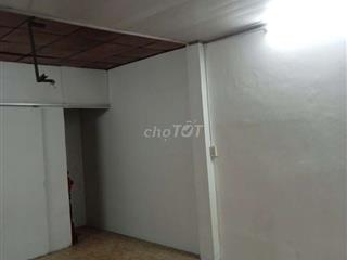 Nhà nguyên căn Lê Hoàng Phái 40m2 gác suốt