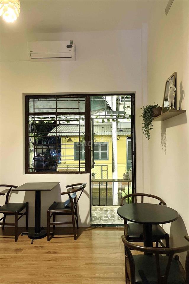 Sang mặt bằng quán Cafe