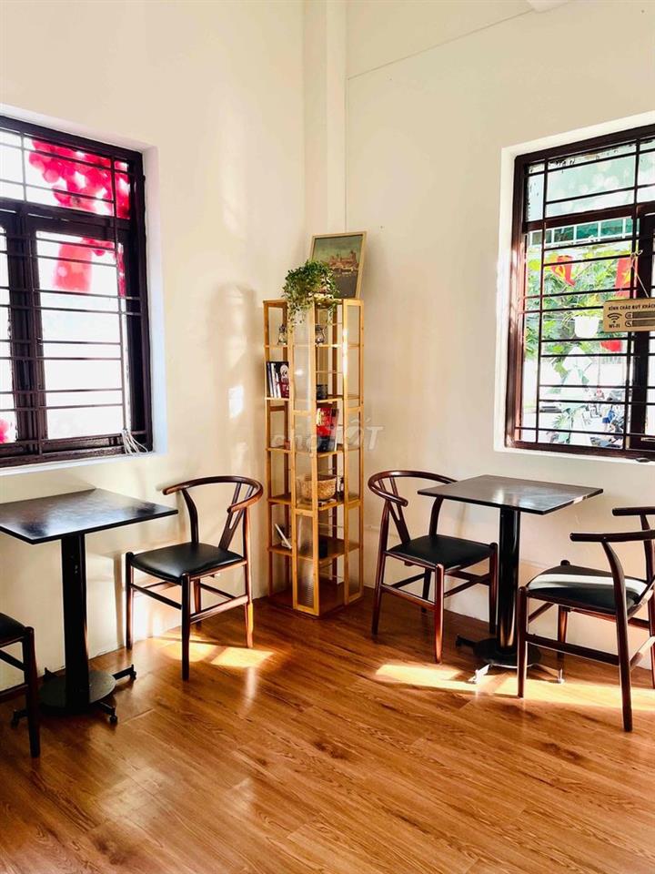 Sang mặt bằng quán Cafe
