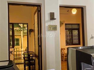 Sang nhượng quán cafe Dương Quảng Hàm - 160 triệu