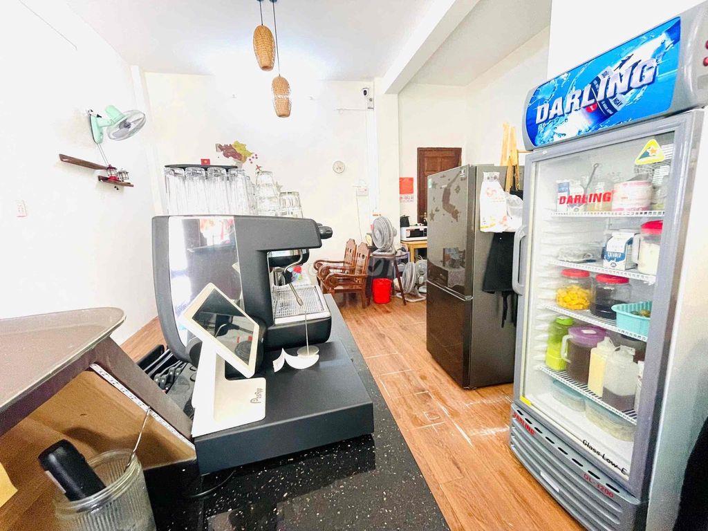 Sang nhượng quán cafe Dương Quảng Hàm - 160 triệu