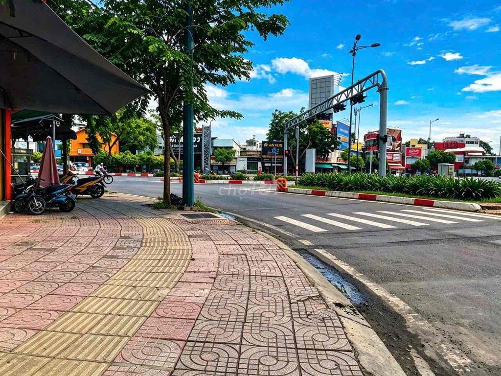 🏡 CHO THUÊ NHÀ GÓC 2 MẶT TIỀN — VỊ TRÍ VÀNG NGAY VÒNG XOAY ✨