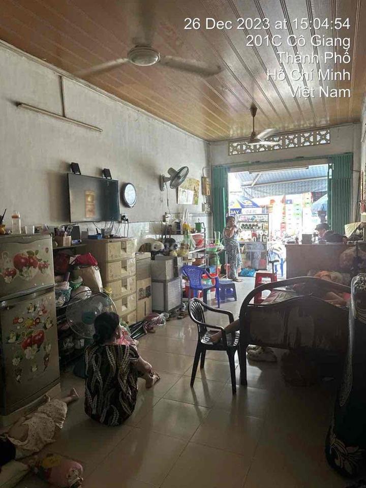 cần bán nhà