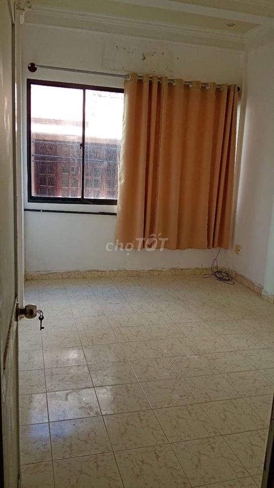 nhà bán hẻm xe hơi 456