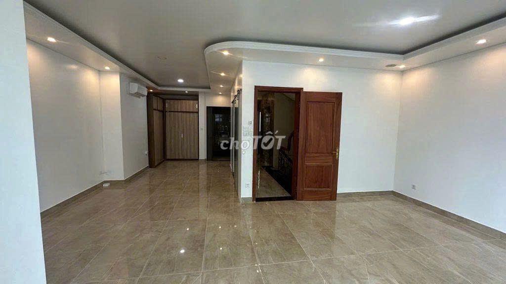 CHO THUÊ NHÀ 11A ĐƯỜNG SỐ 60, THẢO ĐIỀN, Q2 NGANG 7M – HẦM 6 LẦU