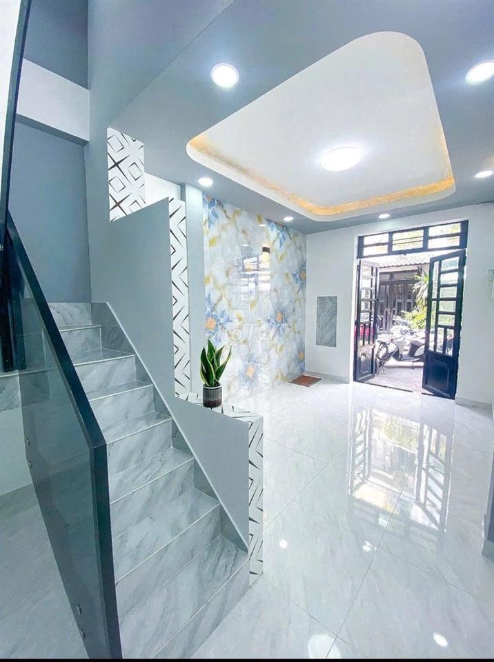 CHO THUÊ NHÀ 822/40 CMT8, TÂN BÌNH – 3PN – 10 TRIỆU
