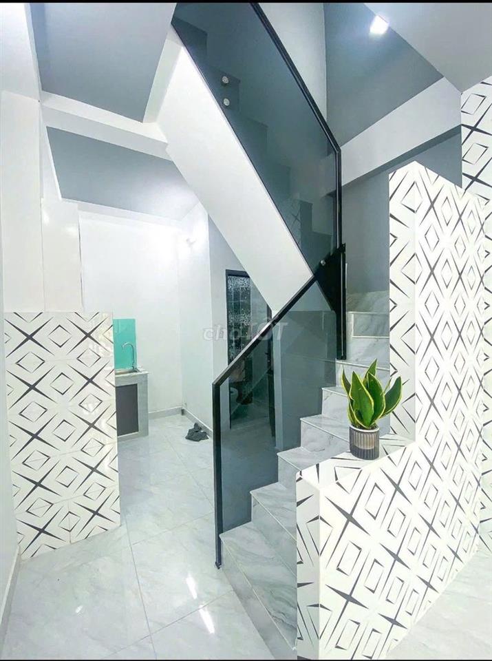 CHO THUÊ NHÀ 822/40 CMT8, TÂN BÌNH – 3PN – 10 TRIỆU