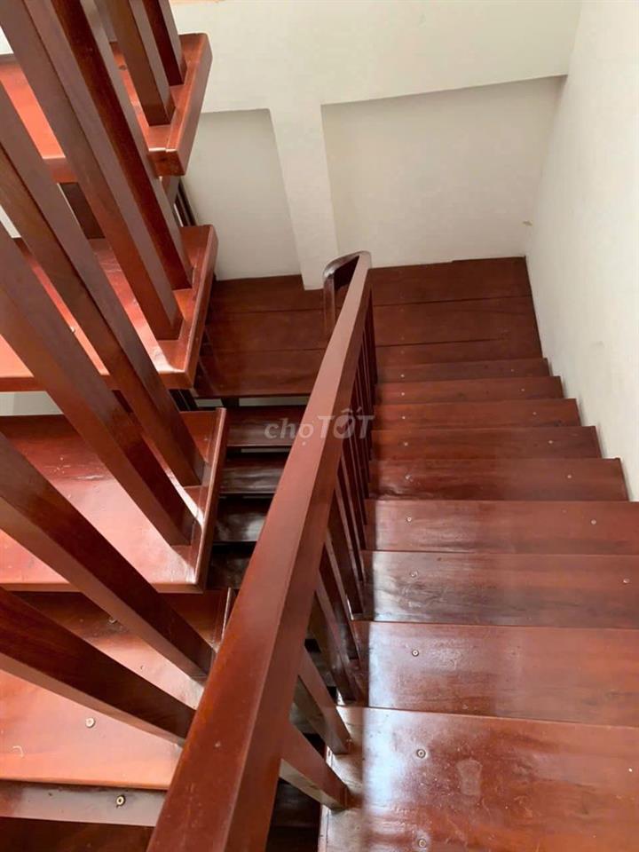 CHO THUÊ MT 100A YÊN THẾ, TÂN BÌNH – 4 TẦNG, THANG MÁY – 40 TRIỆU