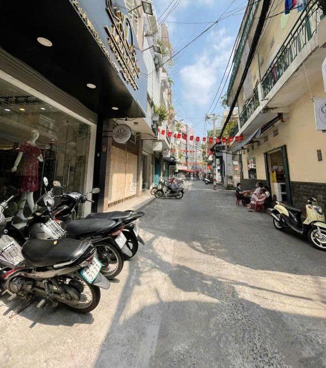 CHO THUÊ NHÀ HXH 483/20 LÊ VĂN SỸ, Q3 – 2 LẦU, 4PN – 28 TRIỆU