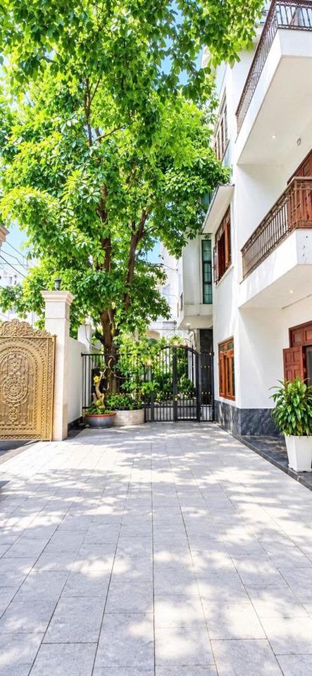 CHO THUÊ BIỆT THỰ 2-4 SÔNG NHUỆ, TÂN BÌNH – NGANG  – 85 TRIỆU