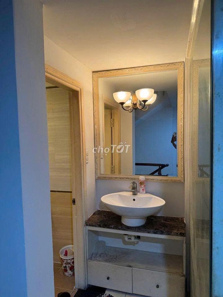 CHO THUÊ MT 497 LẠC LONG QUÂN, Q11 – TRỆT LỬNG 2 LẦU – 30 TRIỆU