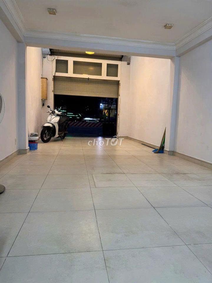 CHO THUÊ MT 497 LẠC LONG QUÂN, Q11 – TRỆT LỬNG 2 LẦU – 30 TRIỆU