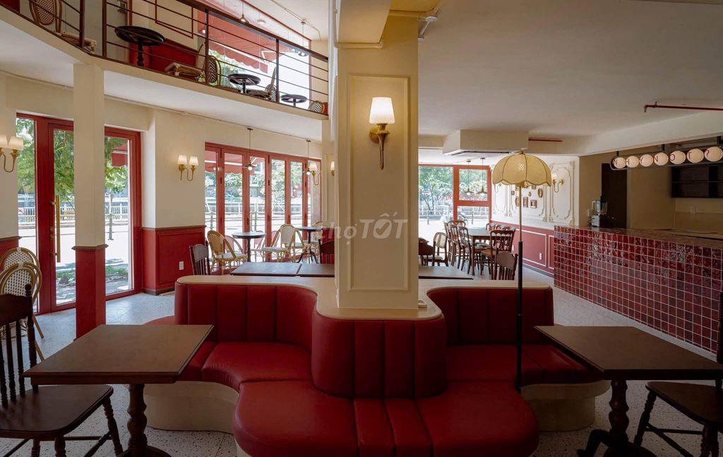 SANG QUÁN CAFE & BRUNCH 279 HOÀNG SA, Q1 – NGANG 10M