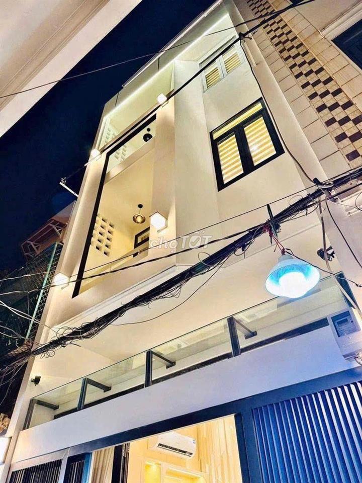 CHO THUÊ NHÀ 154/8 LÝ CHÍNH THẮNG, Q3 – 4PN, FULL NT – 30 TRIỆU