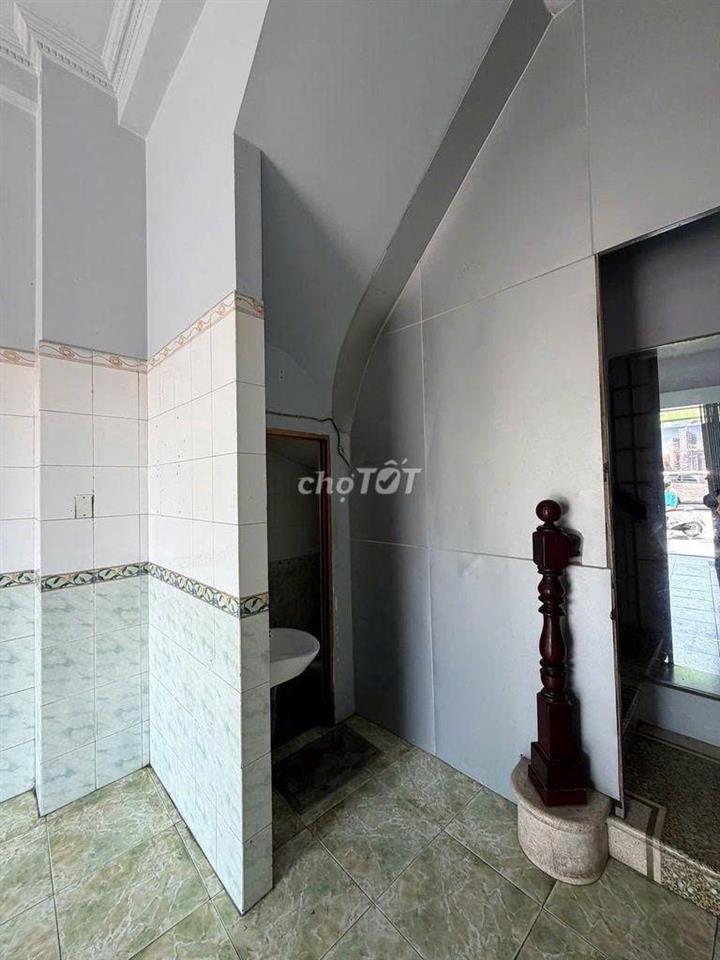 CHO THUÊ 2MT 8A–8B NGUYỄN ĐÌNH CHIỂU, Q1 – 4 LẦU 25 TRIỆU