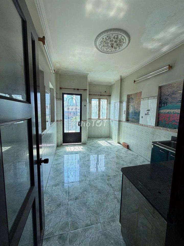 CHO THUÊ 2MT 8A–8B NGUYỄN ĐÌNH CHIỂU, Q1 – 4 LẦU 25 TRIỆU