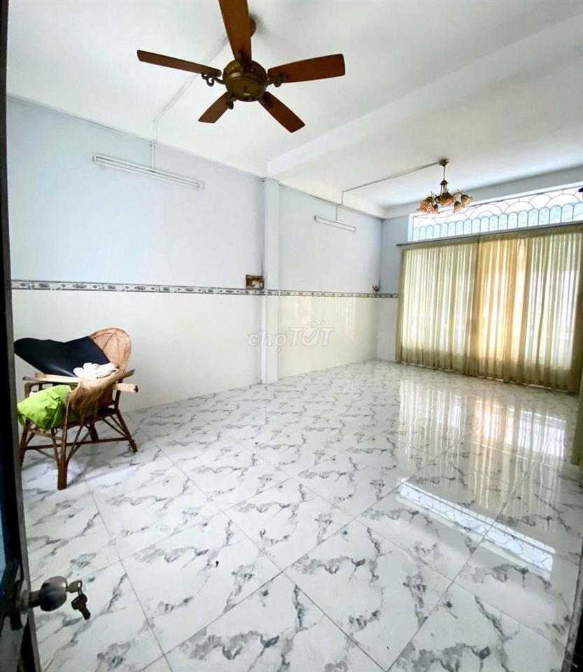CHO THUÊ NHÀ HẺM XE HƠI 506/61E LẠC LONG QUÂN, Q11 – NỞ HẬU 16M – 20TR