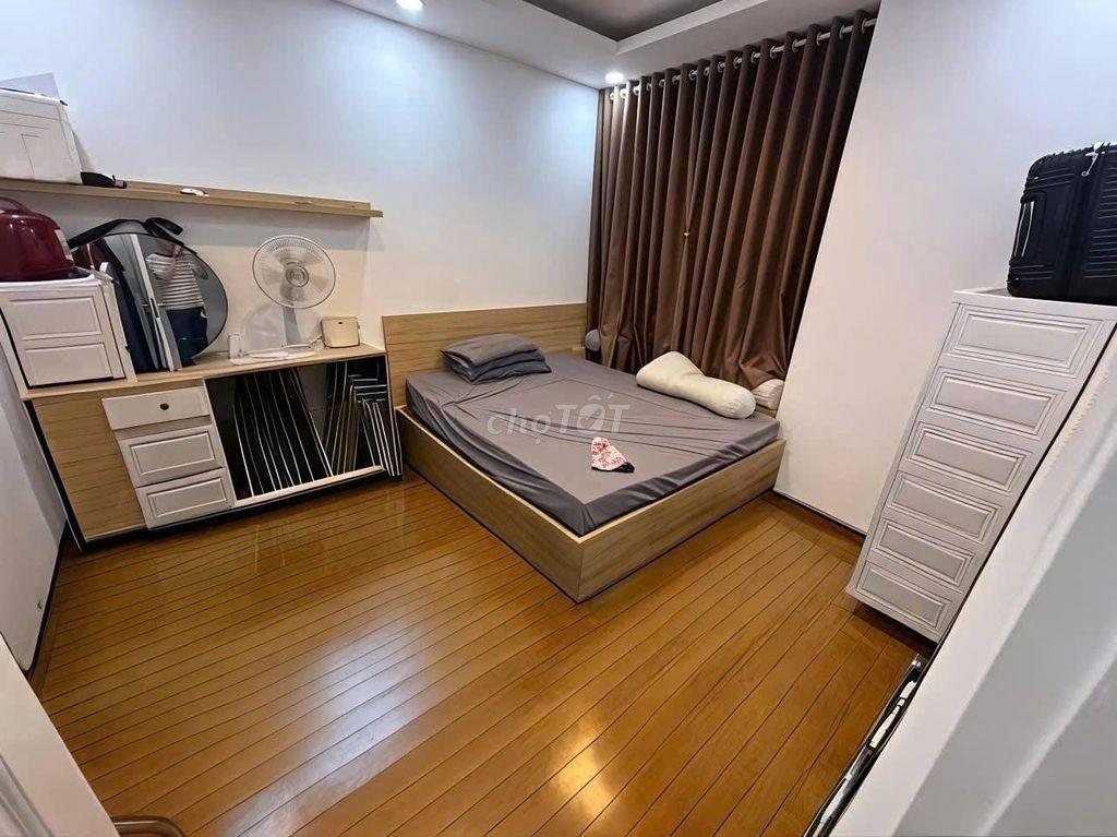 Chung cư Hoa Sen, đầy đủ nội thất 110m2, 3PN, Giá thuê 14,5