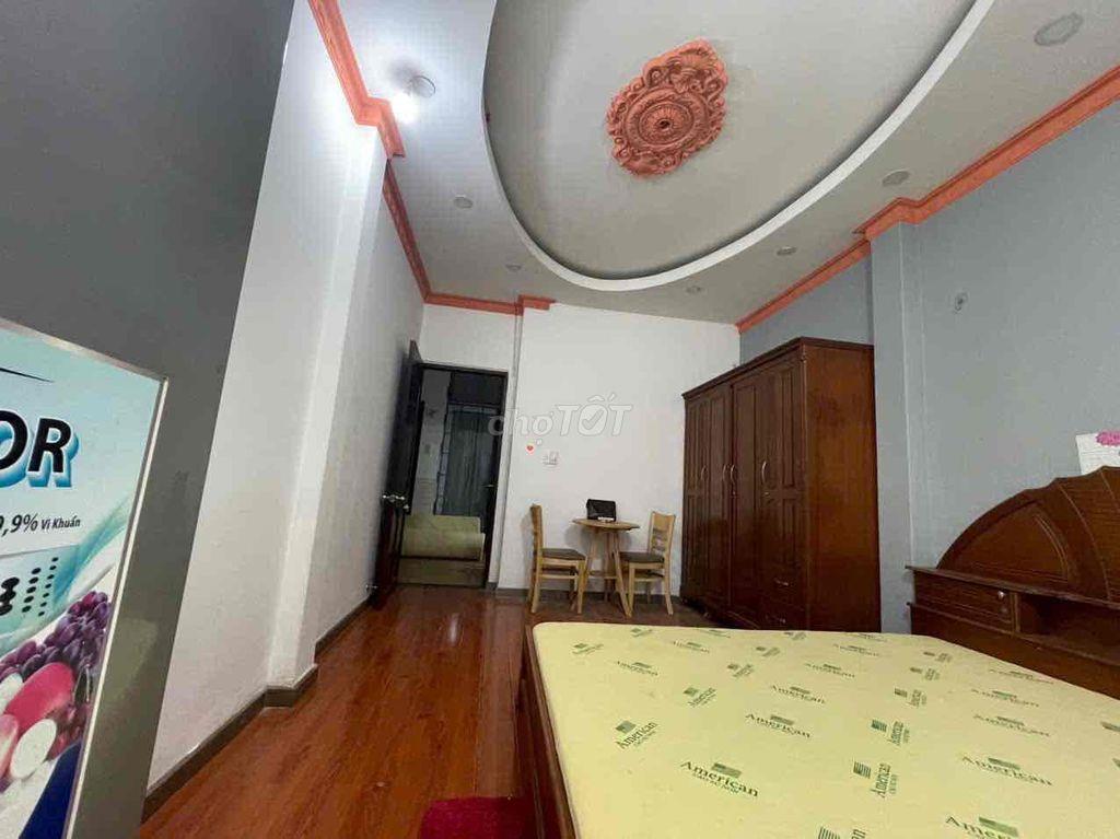 Cho thuê phòng trọ Quận 11 hẻm xe hơi đầy đủ nội thất