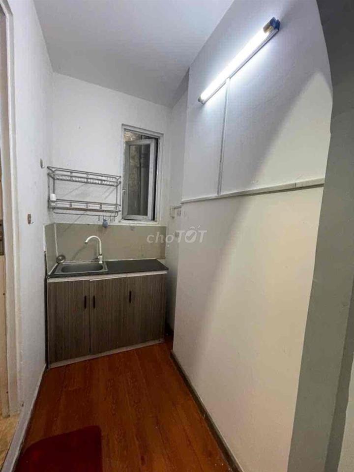 Cho thuê phòng trọ Quận 11 hẻm xe hơi đầy đủ nội thất