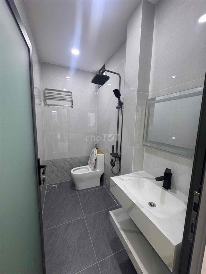 Bán Nhà Mới