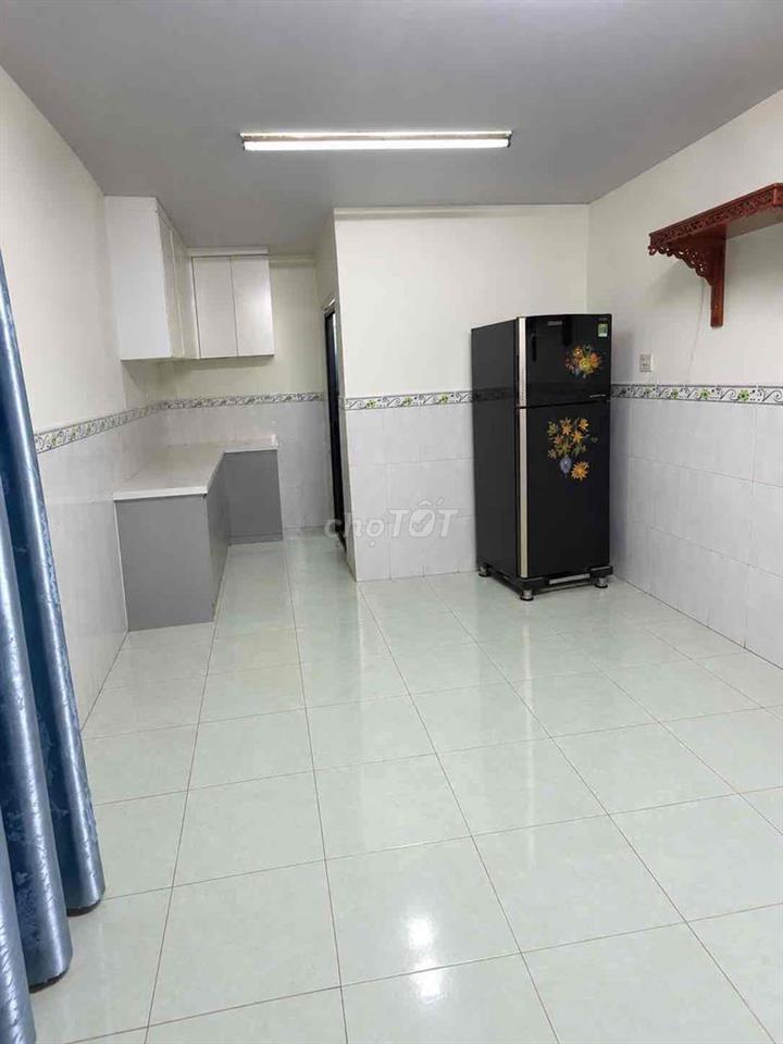 Cho thuê nhà nguyên căn TX23