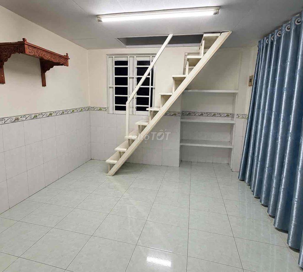 Cho thuê nhà nguyên căn TX23
