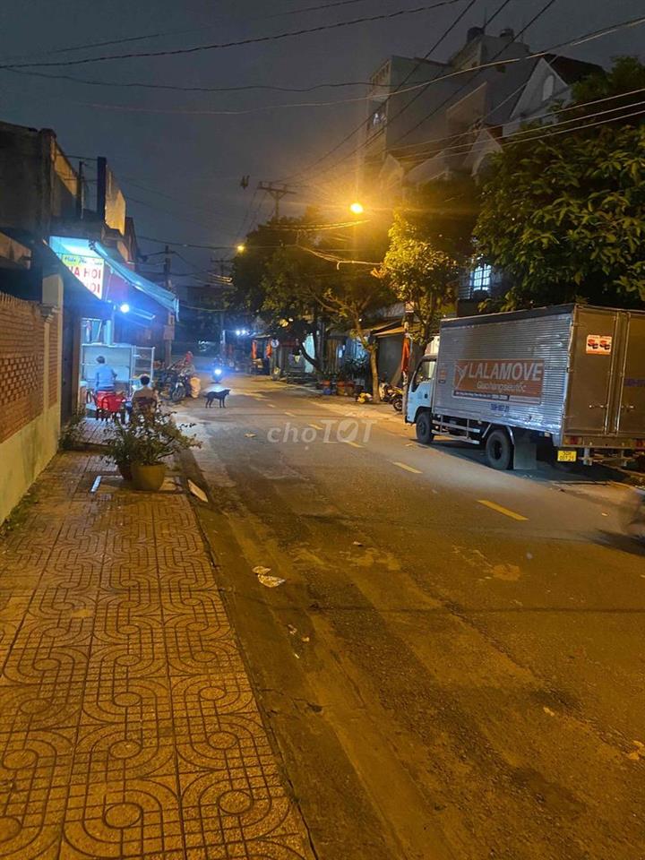 nhà mặt tiền phường trung mỹ tây q12